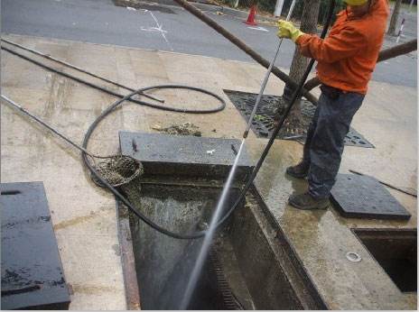 莱芜池底污泥如何清理