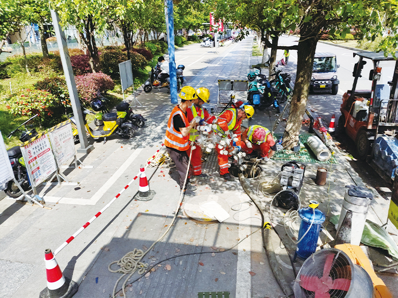  莱芜UV-CIPP紫外光固化修复